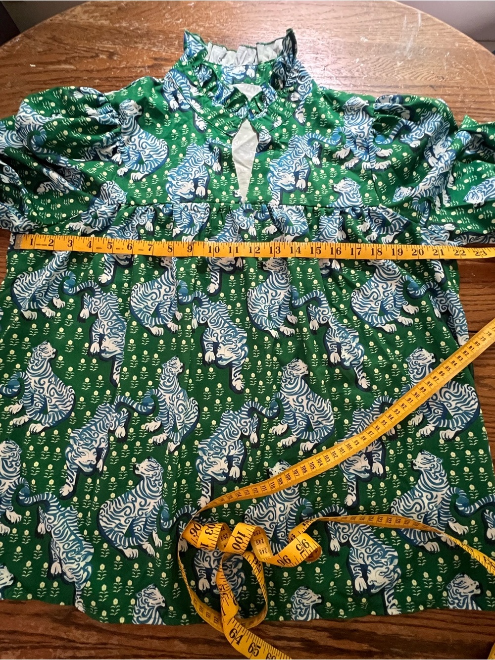 Green Blue Tiger Print Ruffle Neck Puff Sleeve Blouse XL - Picture 4 of 5